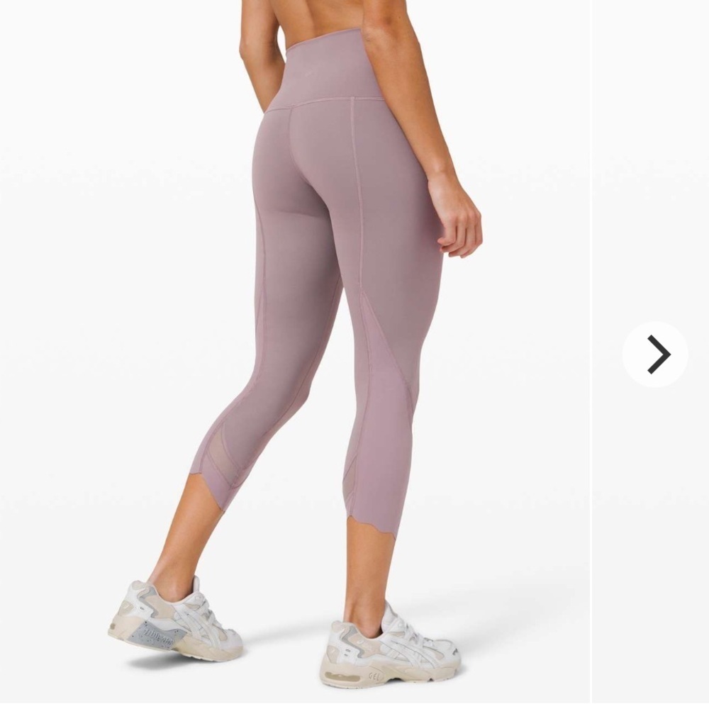 Lululemon Wunder Under Crop High-Rise *Roll Down Scallop Full-On Luxtreme 23"